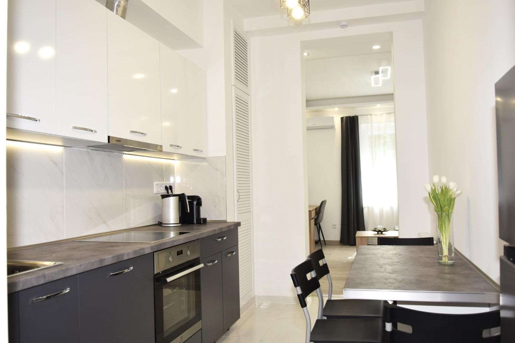 Eria Apartment - City Park Будапеща Екстериор снимка